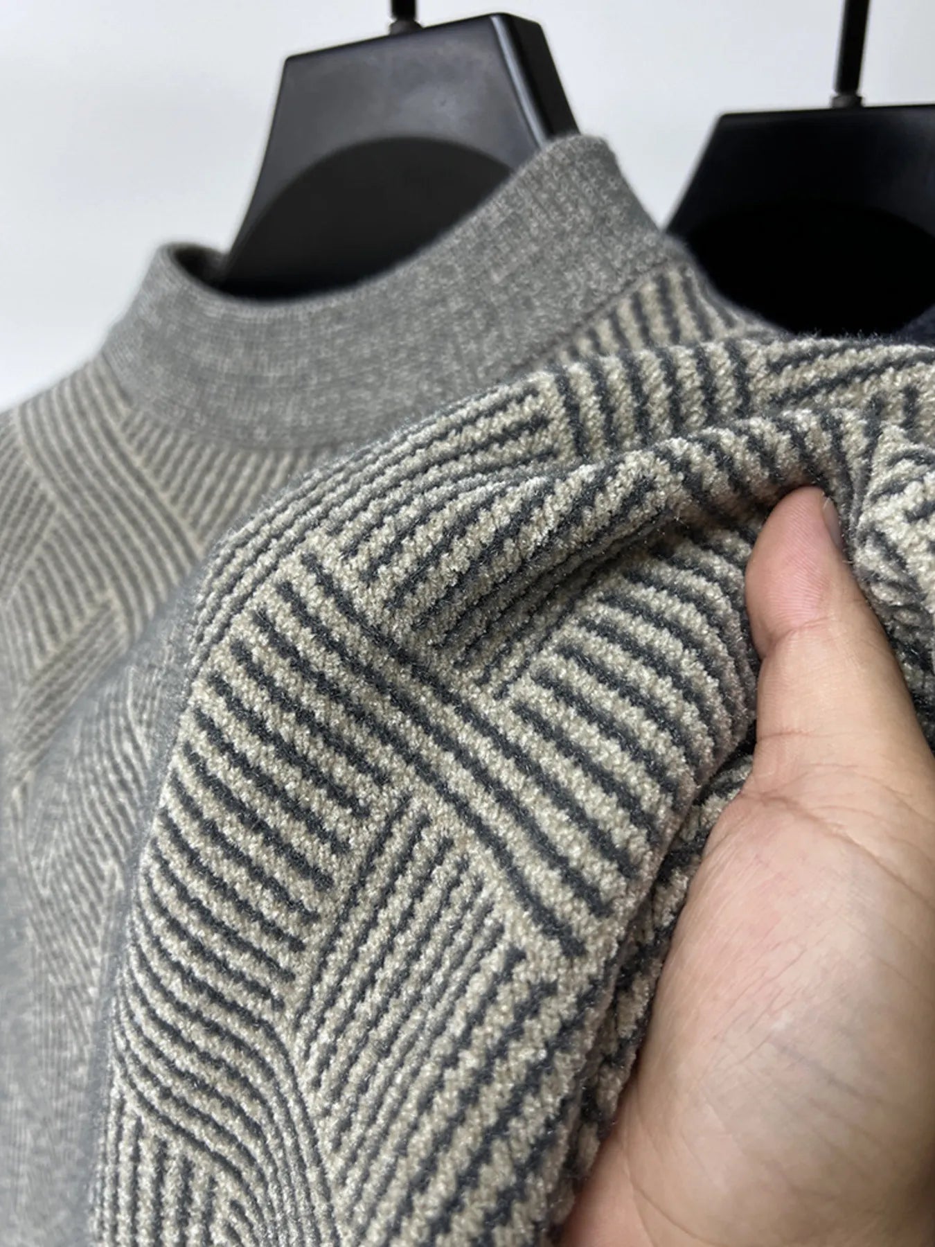 e74e4e77e74f4274a3b35146a0554d10-Max-Origin